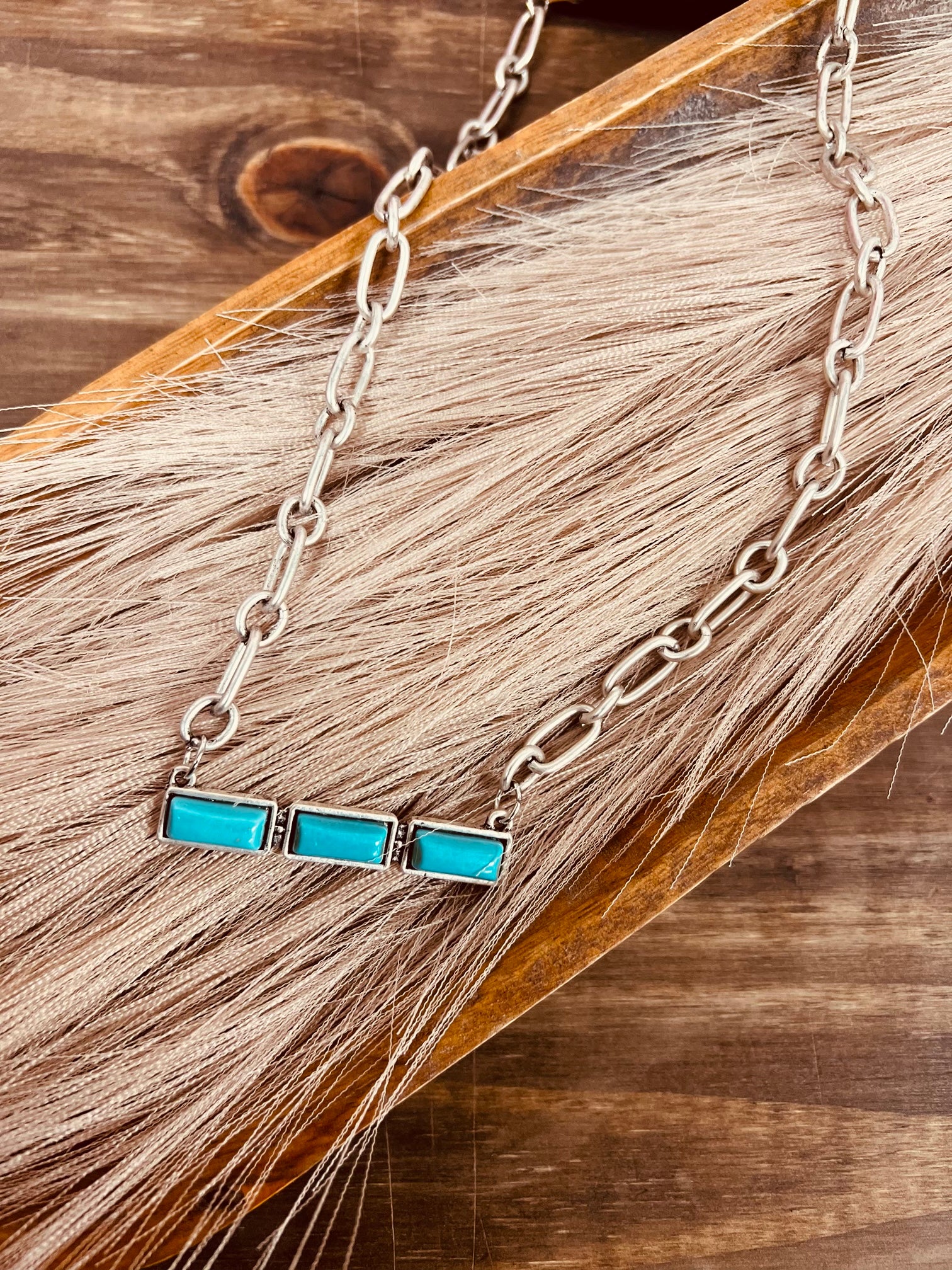 Chunked Up Bar Necklace