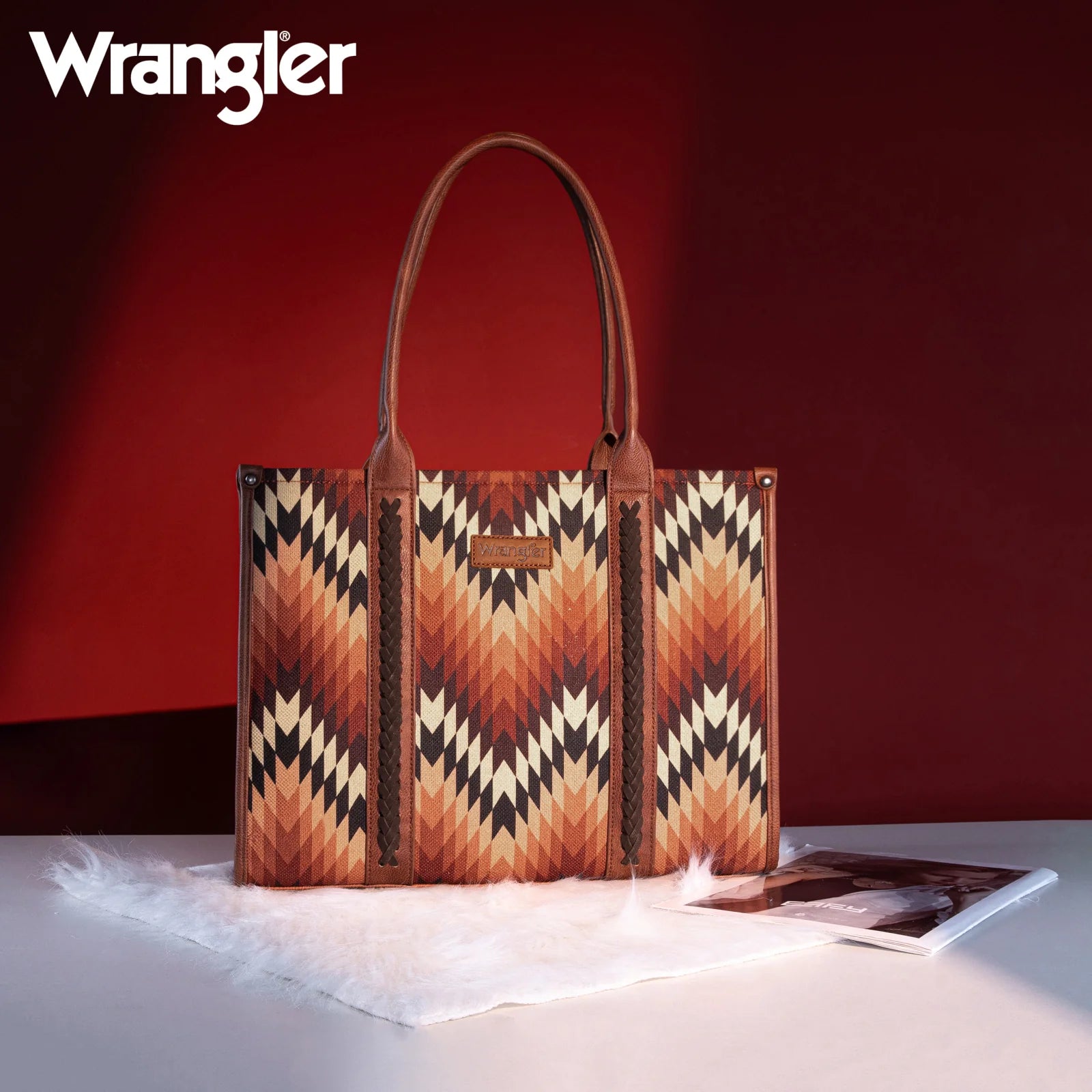 WRANGLER Southwestern Pattern Dual Sided Print CC Wide Tote