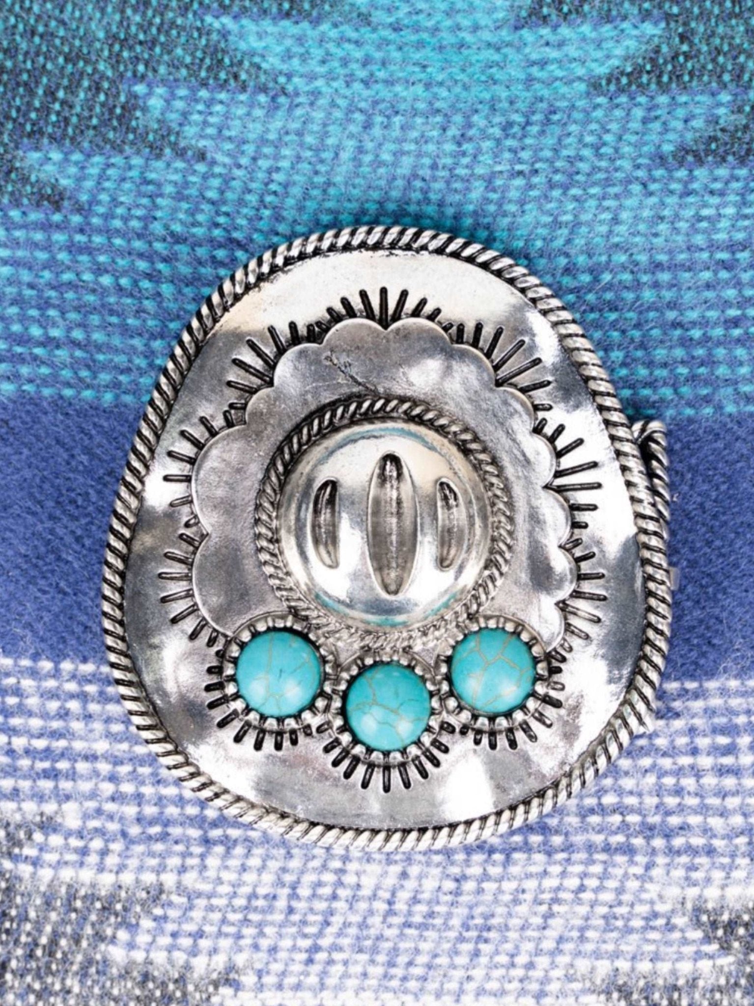 Annie Cowgirl Hat Belt Buckle - Roaming Gypsy Boutique