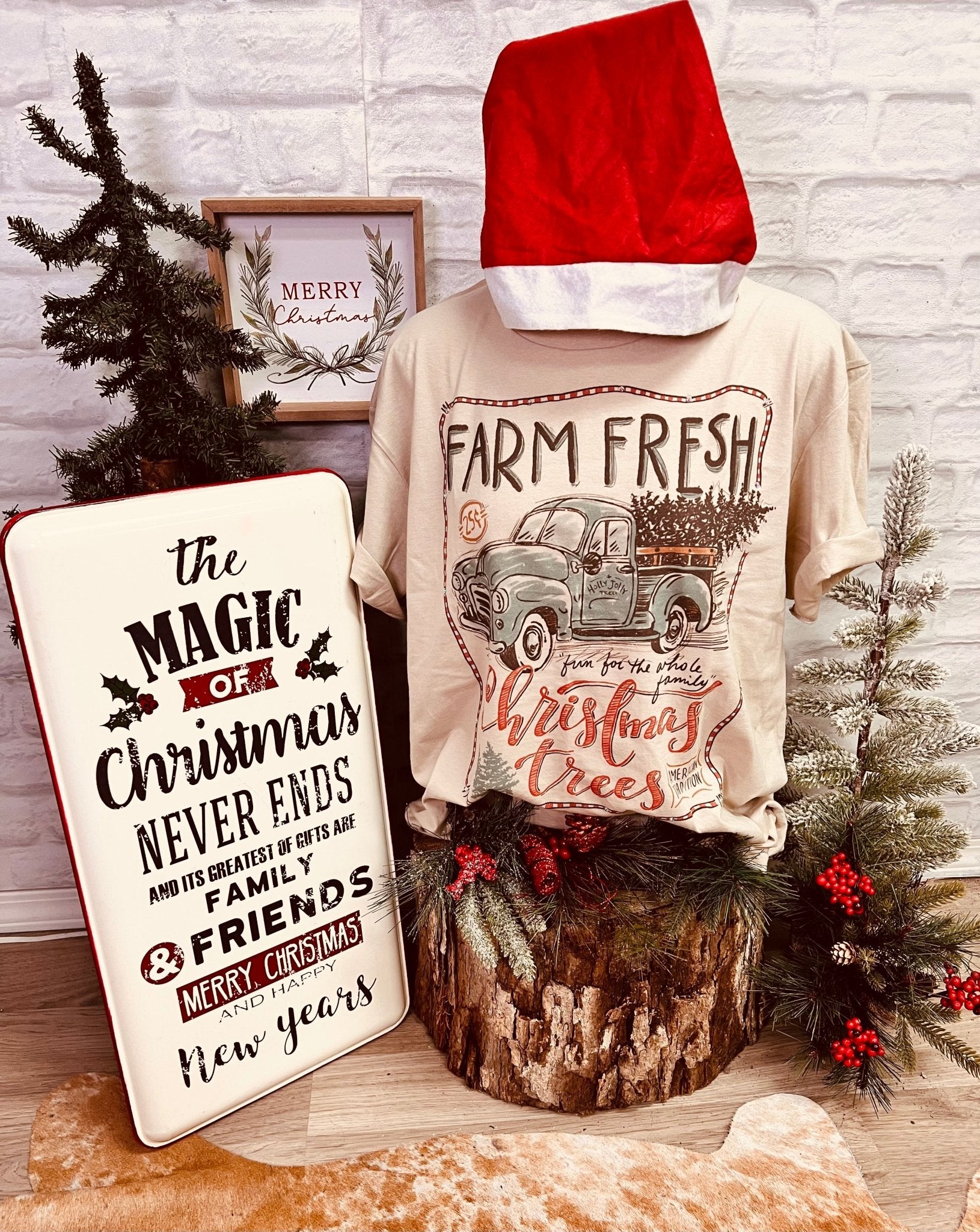 Farm Fresh Christmas Trees Tee - Roaming Gypsy Boutique