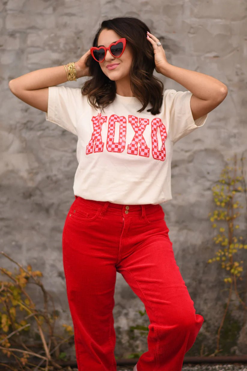 XOXO Checkered Tee - Roaming Gypsy Boutique