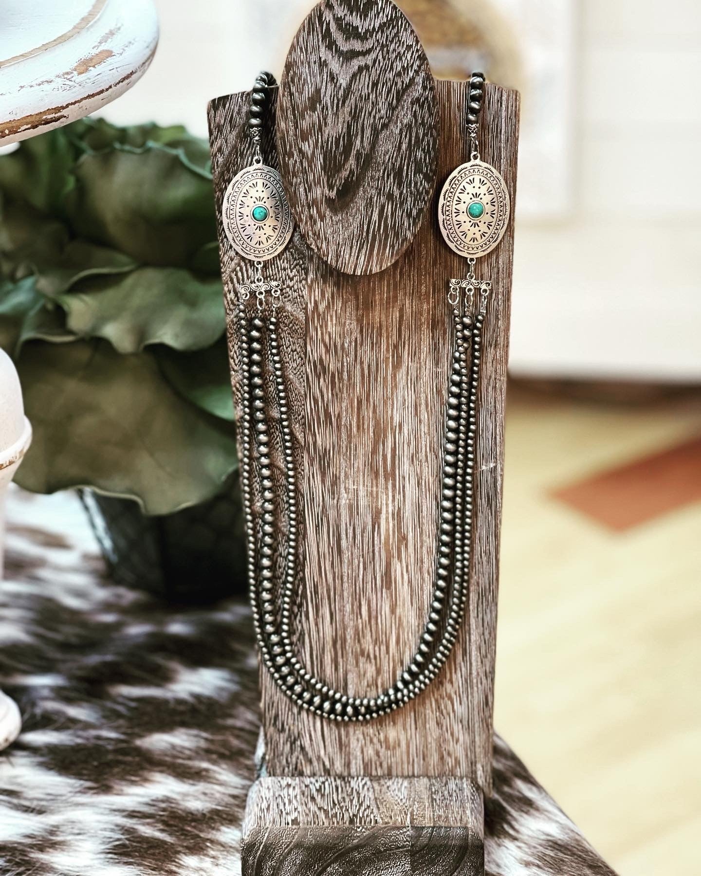 Deluxe Concho Necklace